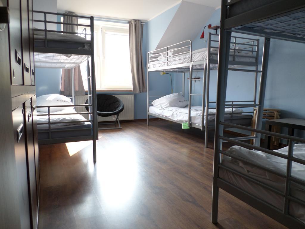 Hostel Krokodyl Warsaw Ngoại thất bức ảnh
