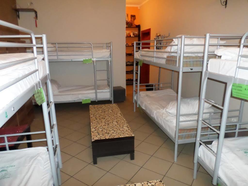 Hostel Krokodyl Warsaw Ngoại thất bức ảnh