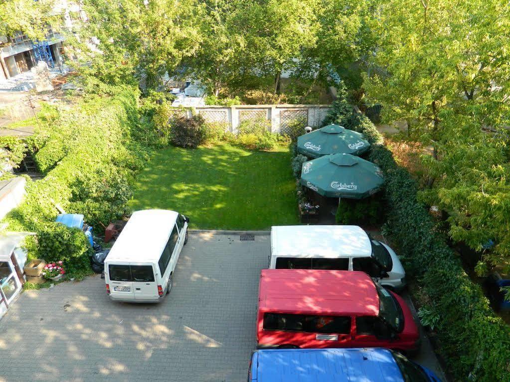 Hostel Krokodyl Warsaw Ngoại thất bức ảnh