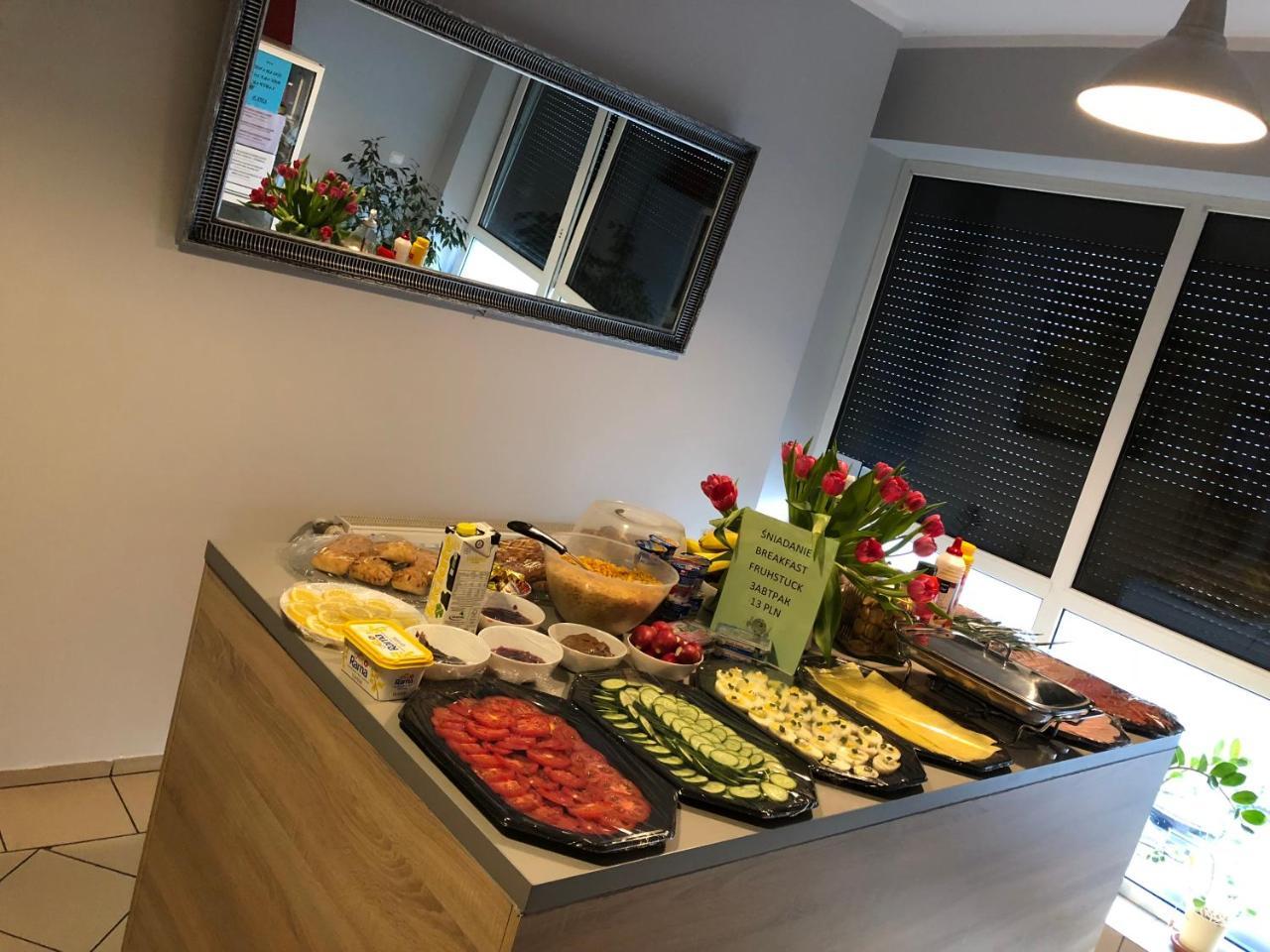 Hostel Krokodyl Warsaw Ngoại thất bức ảnh